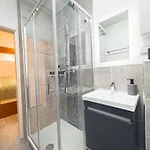 Moin - Privater Parkplatz & Balkon, Wifi Und Tv Lejlighed *