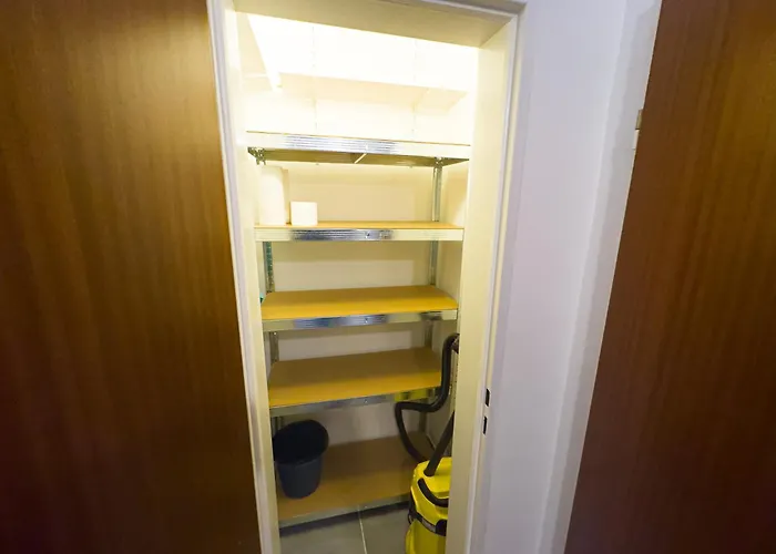 Apartment Modernes Mit Balkon&parkplatz, Wifi *