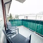 Moin - Privater Parkplatz & Balkon, Wifi Und Tv Appartement Brême