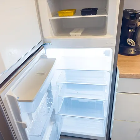 Apartment Moin Z#1- Privater Parkplatz & Balkon, Wifi Und Tv