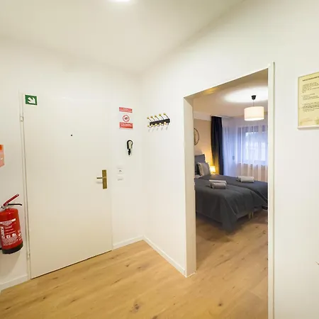 Modernes Mit Balkon & Parkplatz, Wifi Lägenhet Bremen