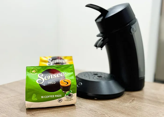 Moin - Privater Parkplatz & Balkon, Wifi Und Tv Διαμέρισμα *