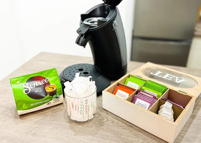 Moin - Privater Parkplatz & Balkon, Wifi Und Tv *